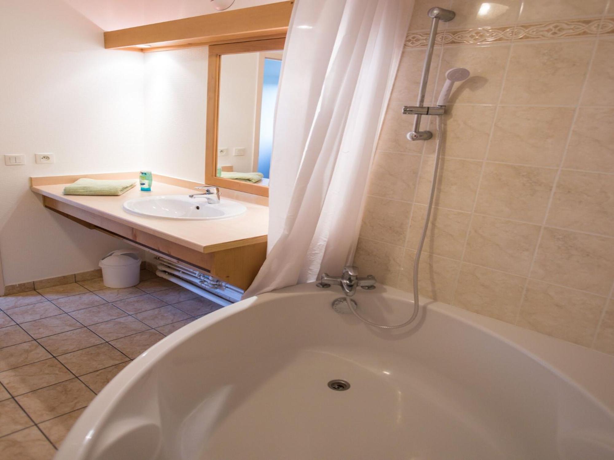 Great Holiday Home Near Lake Annecy Giez Εξωτερικό φωτογραφία