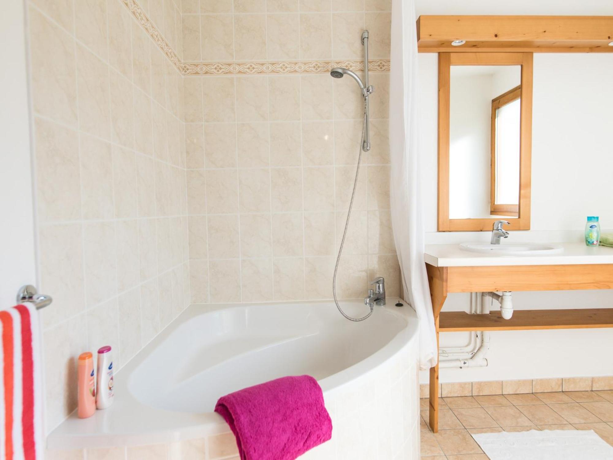 Great Holiday Home Near Lake Annecy Giez Εξωτερικό φωτογραφία
